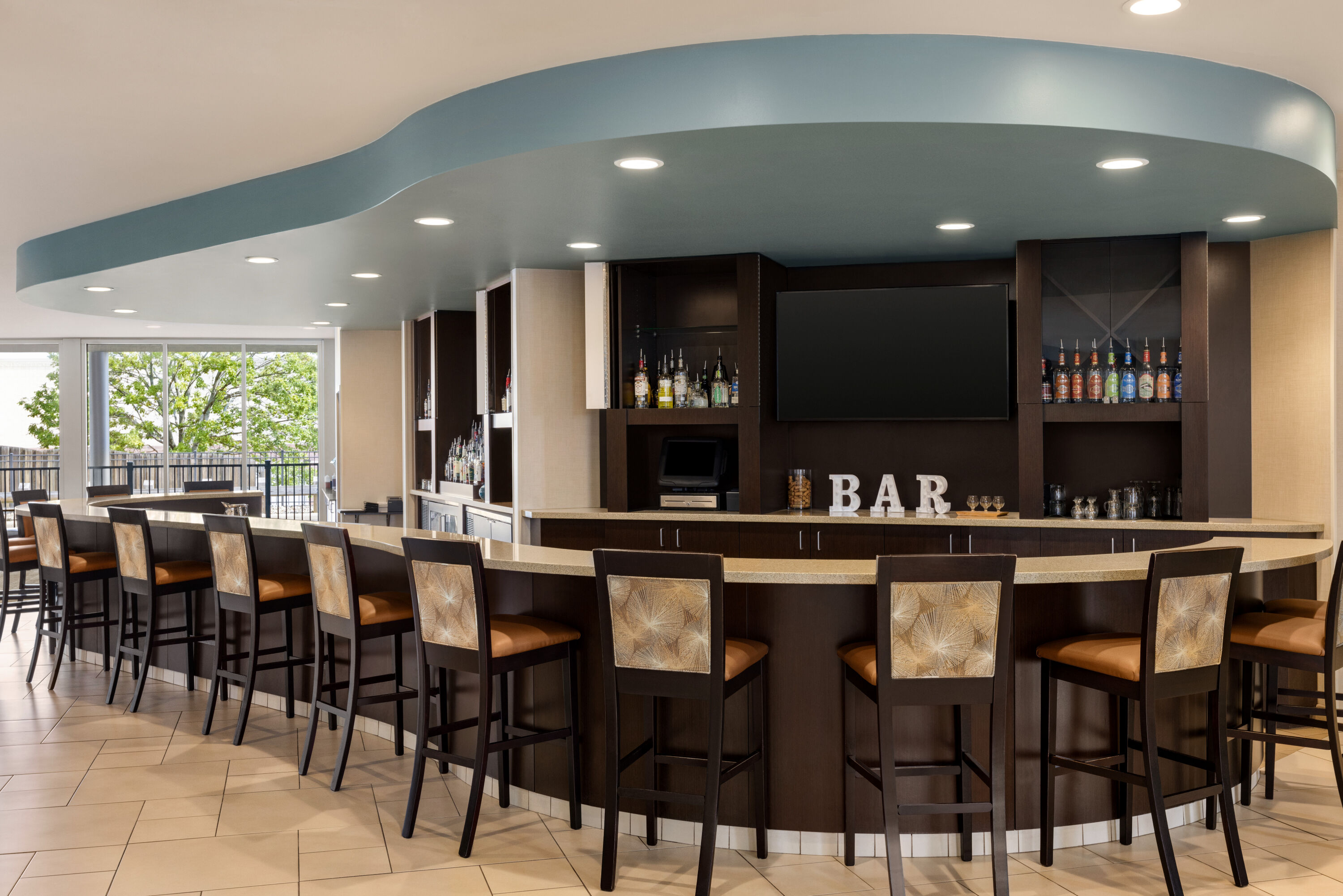 Wyndham Avon bar and grill in Avon, Ohio