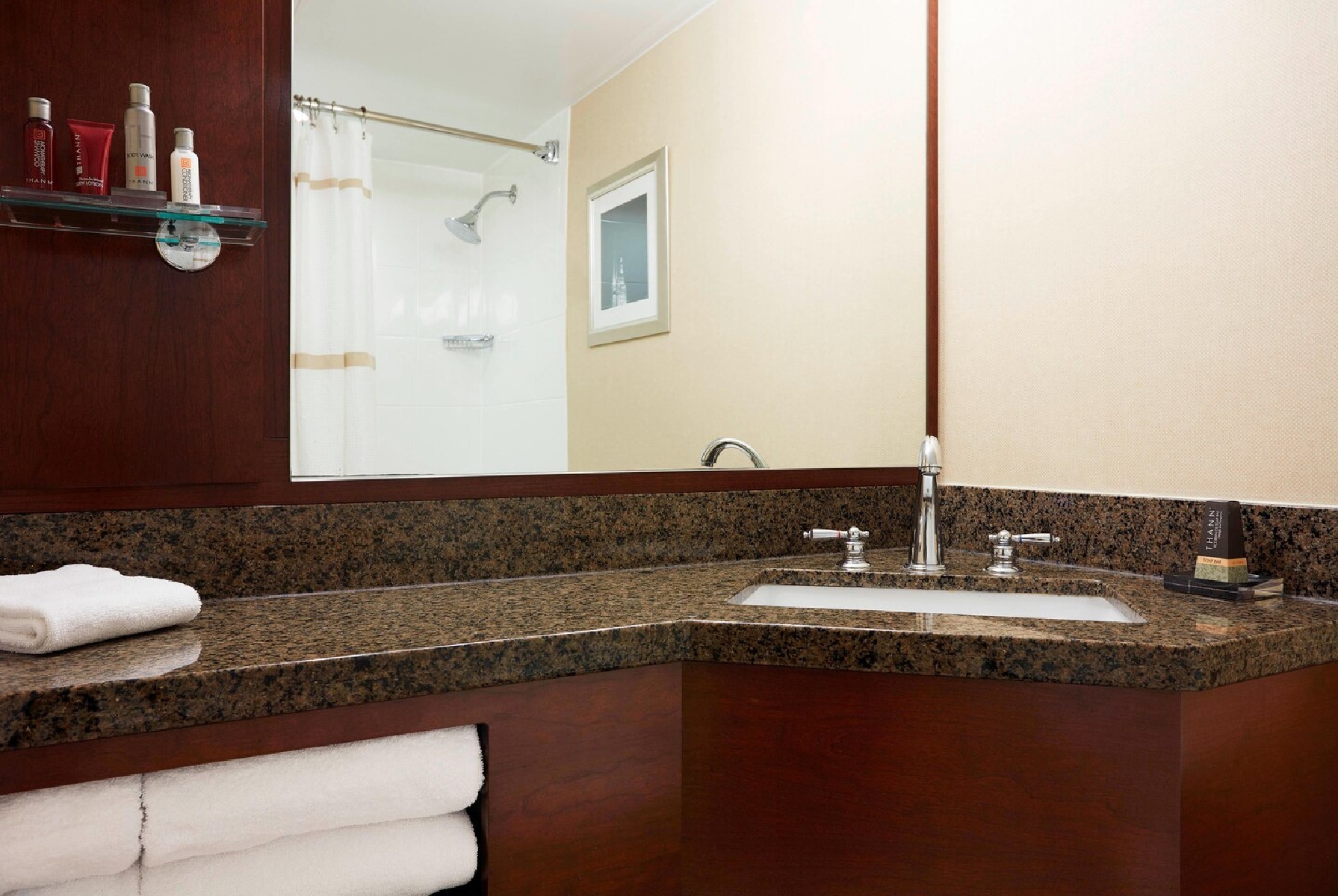 Guest room bath at the Wyndham Cleveland Airport in Cleveland, Ohio