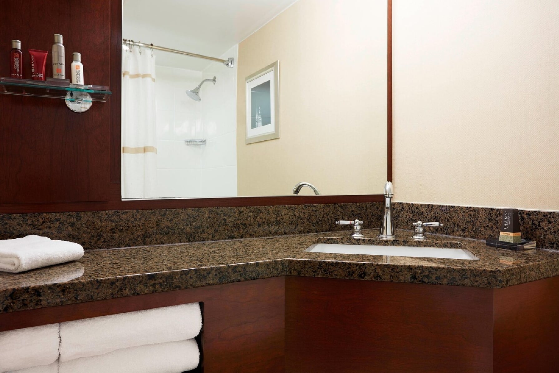 Guest room bath at the Wyndham Cleveland Airport in Cleveland, Ohio