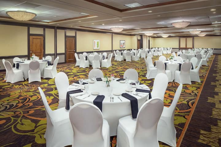 Meeting room at Wyndham Independence in Independence, Ohio