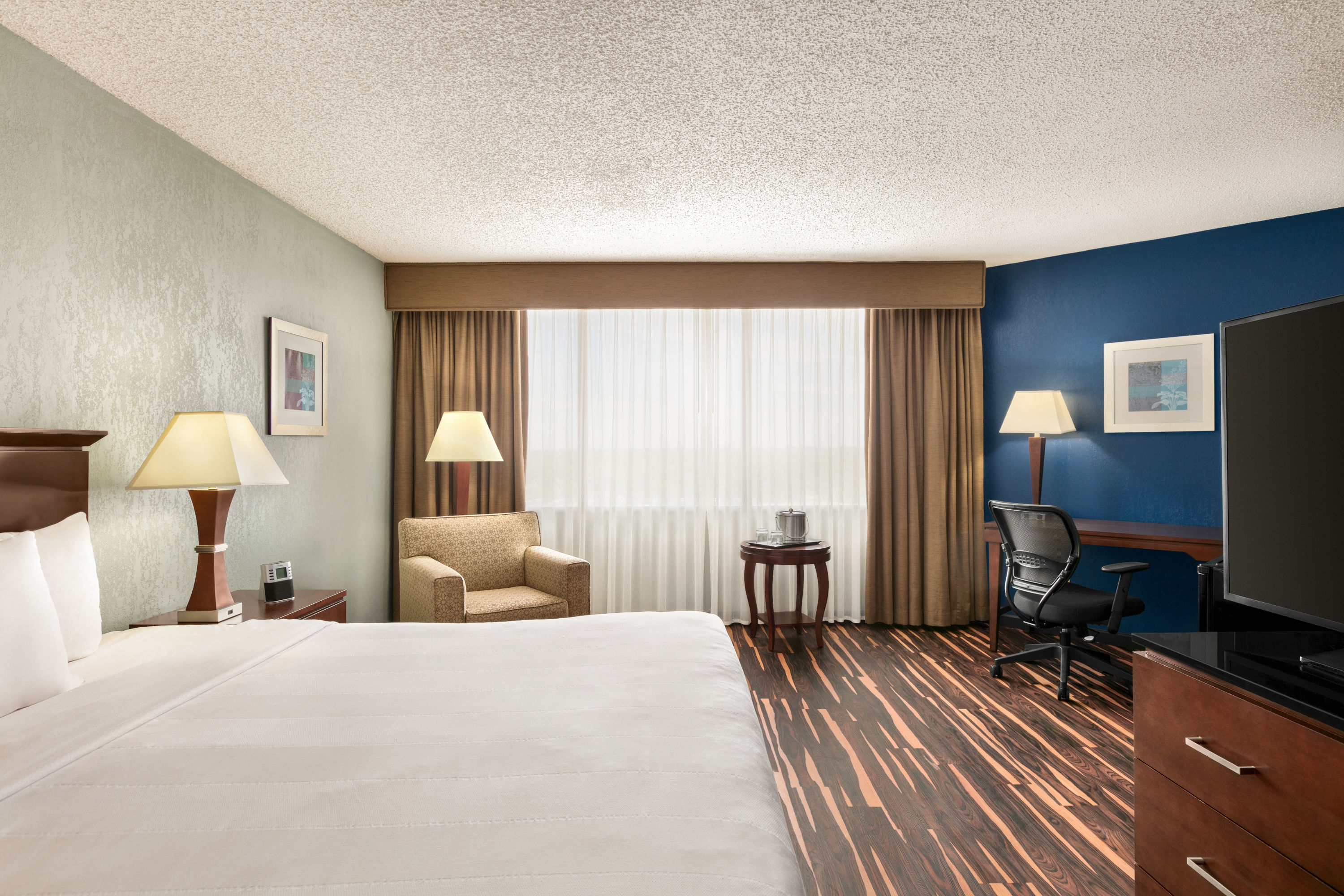 Wyndham Tulsa Photo Gallery