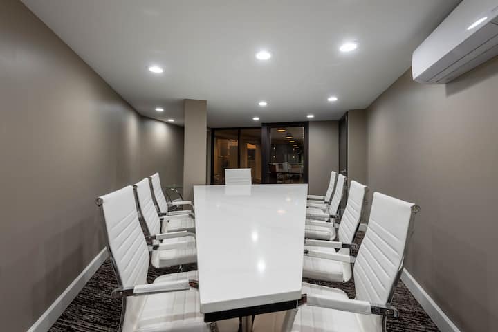 Board room at Wyndham Lancaster Resort and Convention Center in Lancaster, Pennsylvania