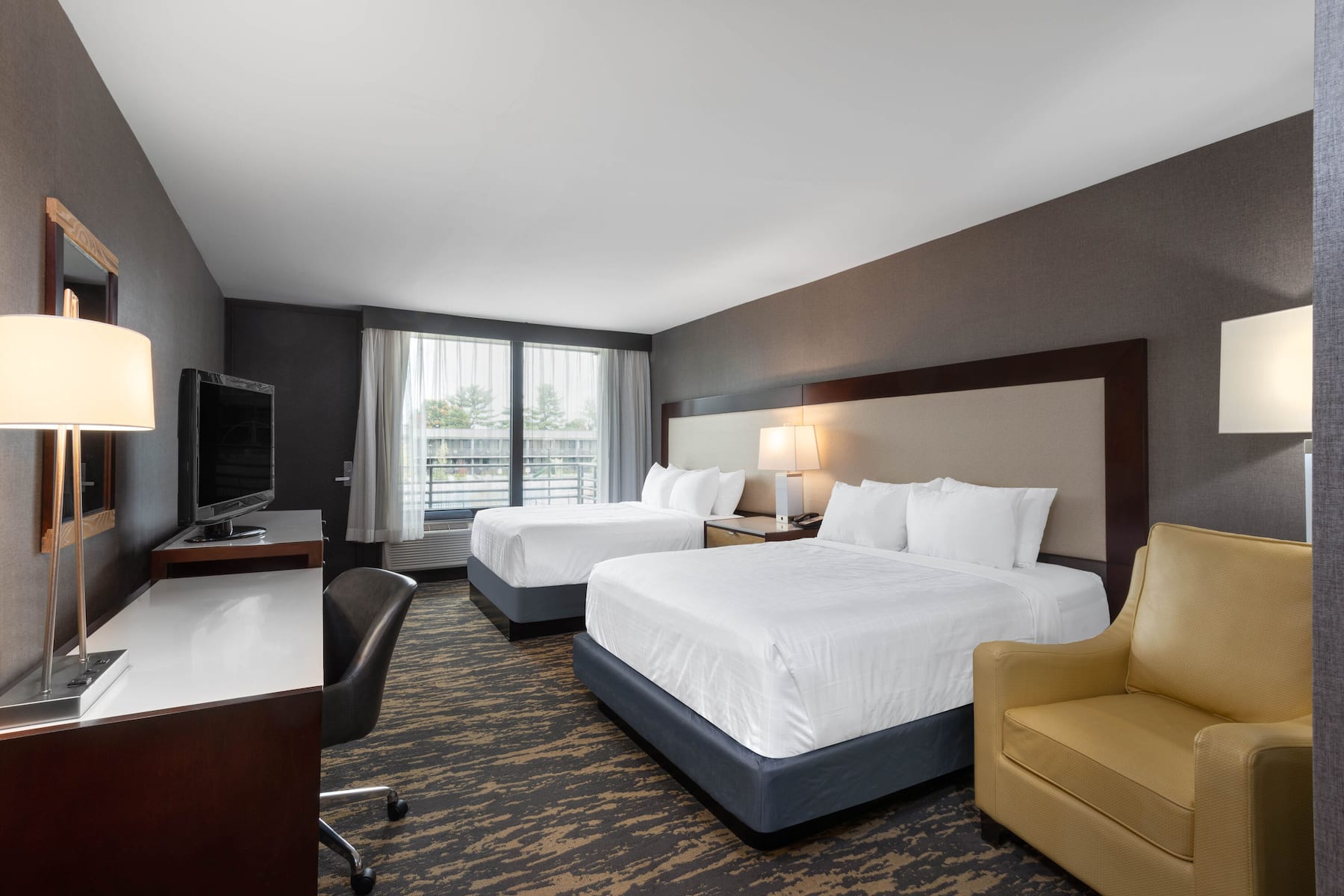 Guest room at the Wyndham Lancaster Resort and Convention Center in Lancaster, Pennsylvania