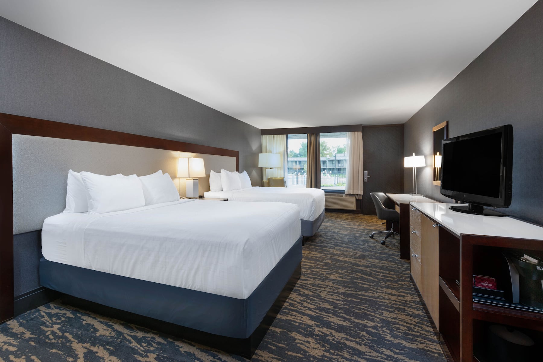 Guest room at the Wyndham Lancaster Resort and Convention Center in Lancaster, Pennsylvania