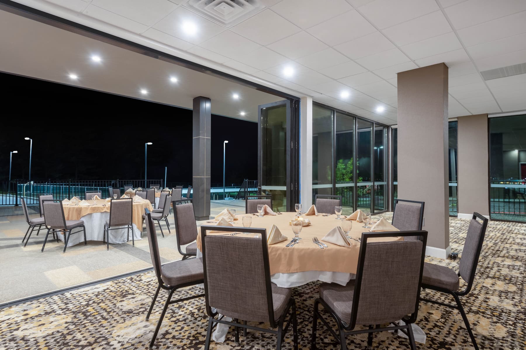 Bar patio at Wyndham Lancaster Resort and Convention Center in Lancaster, Pennsylvania