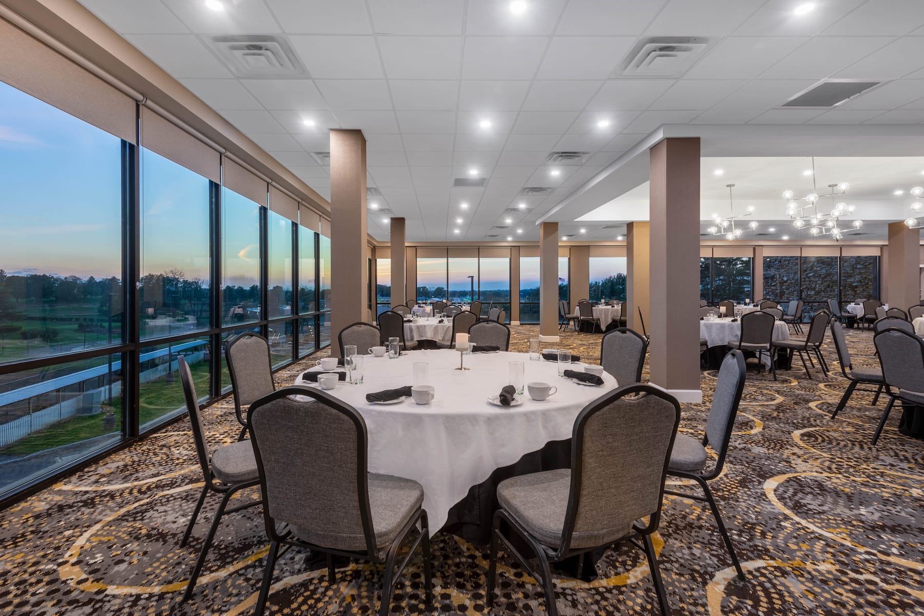 Wyndham Lancaster Resort and Convention Center restaurant in Lancaster, Pennsylvania