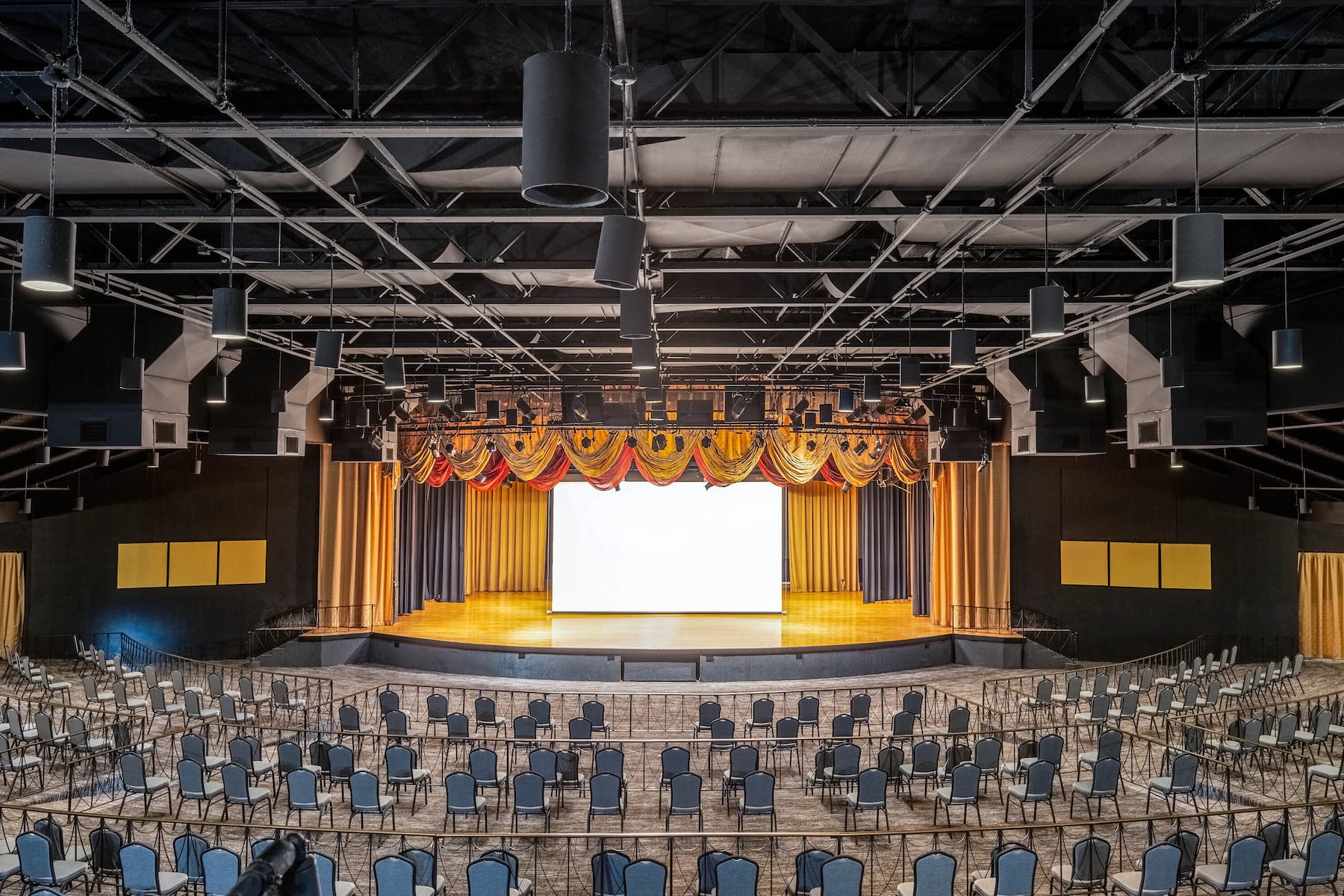 Theatre meeting room at Wyndham Lancaster Resort and Convention Center in Lancaster, Pennsylvania