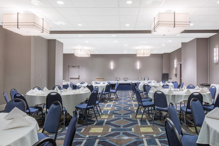 Meeting room at Wyndham Philadelphia Historic District in Philadelphia, Pennsylvania