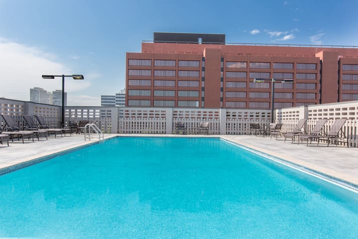Pool at the Wyndham Philadelphia Historic District in Philadelphia, Pennsylvania
