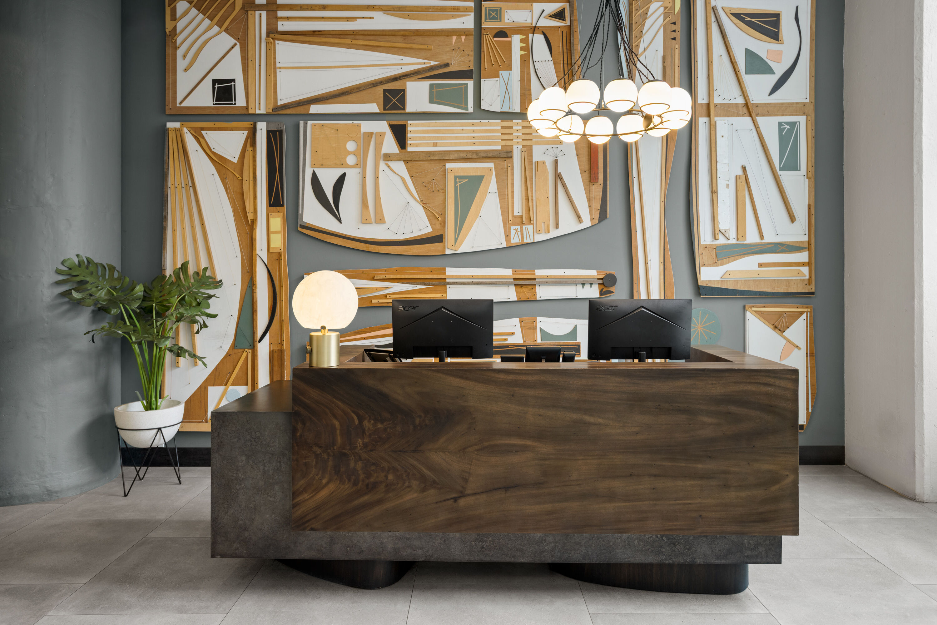 The Heid Lofts by Reside, a Wyndham Residence reception in Philadelphia, Pennsylvania