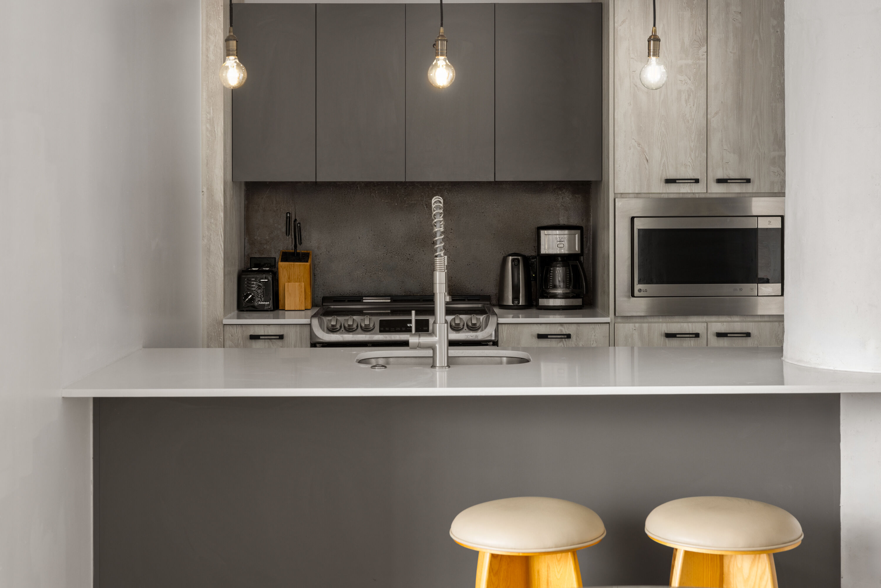 The Heid Lofts by Reside, a Wyndham Residence suite in Philadelphia, Pennsylvania