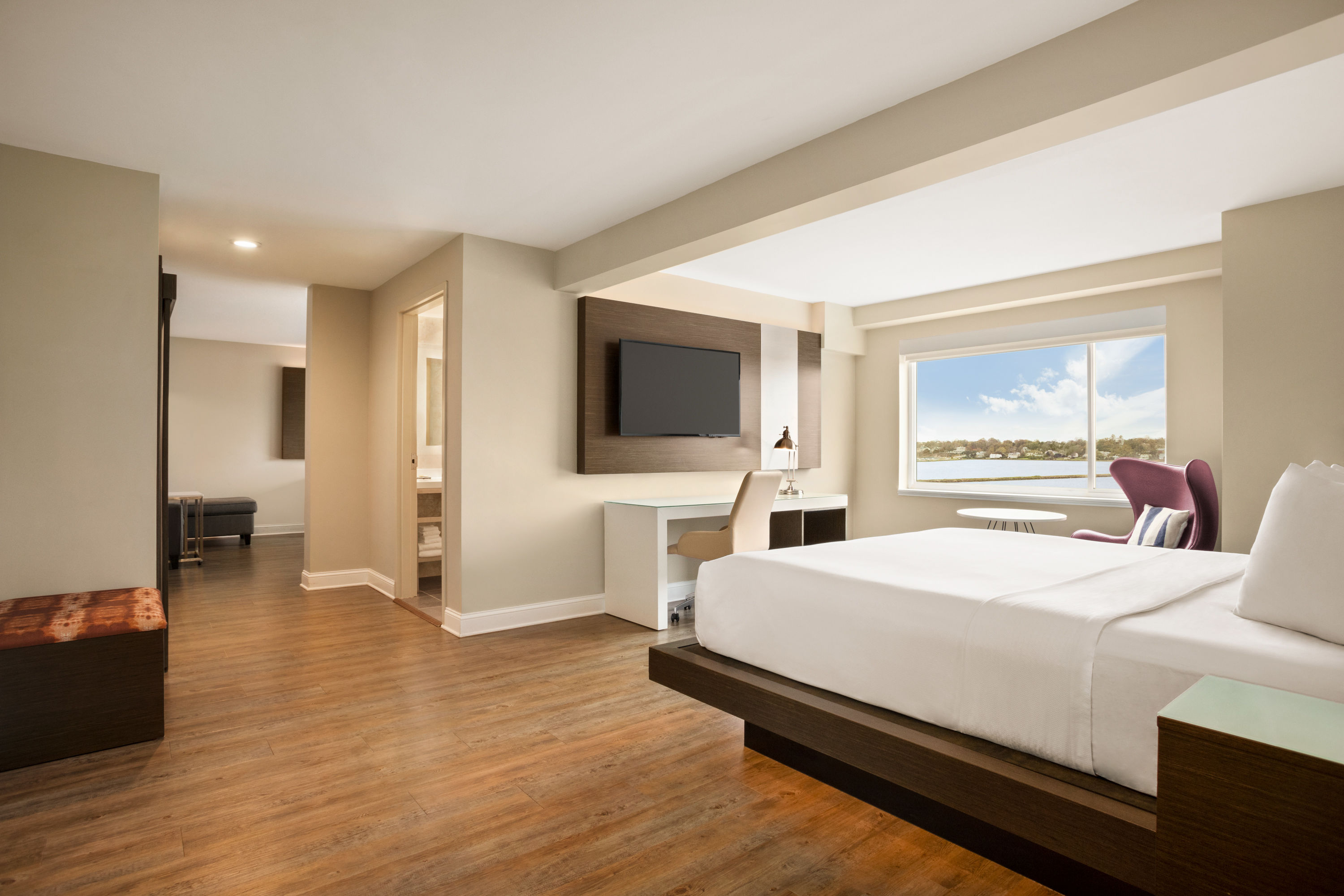 Wyndham Newport Hotel suite in Middletown, Rhode Island