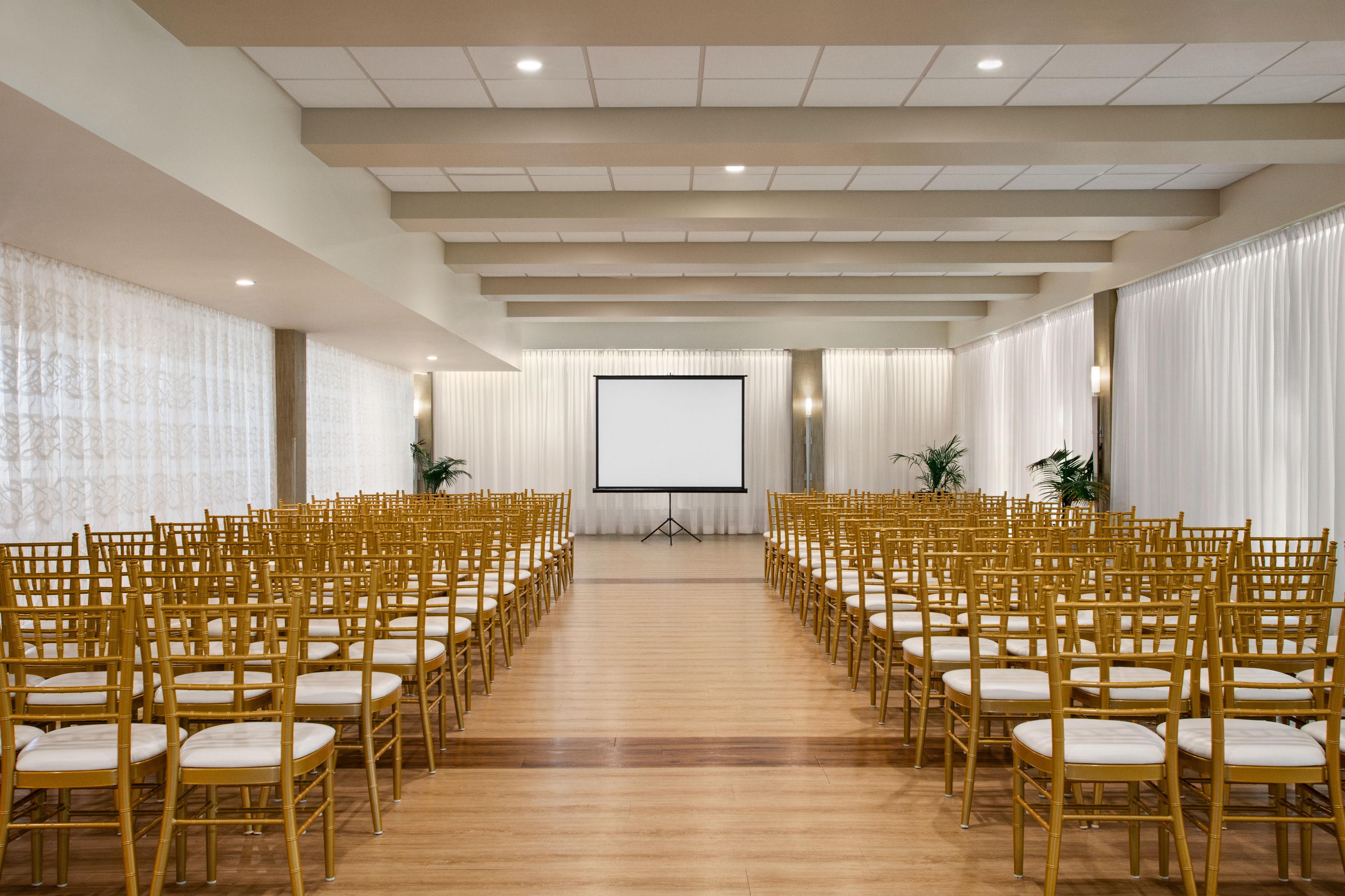 Theatre meeting room at Wyndham Newport Hotel in Middletown, Rhode Island