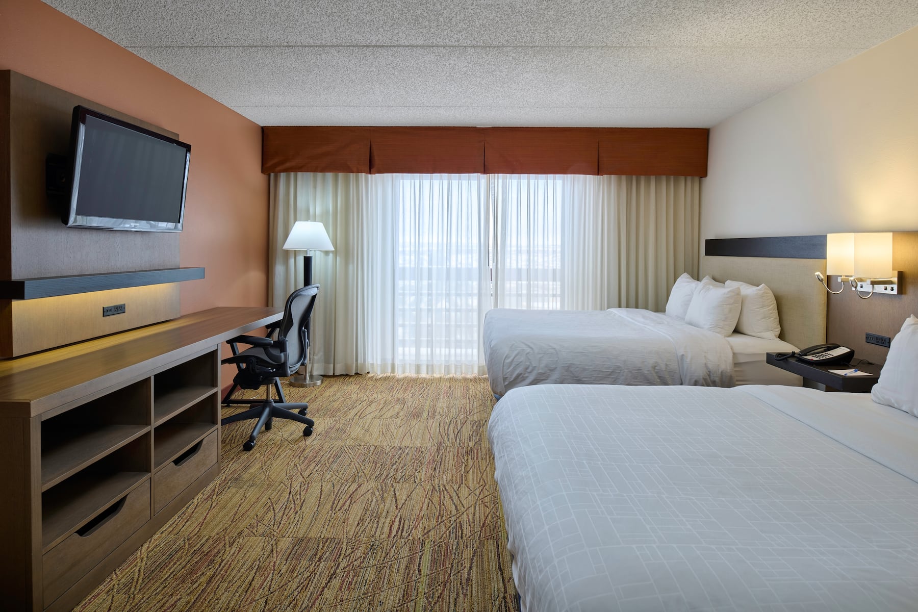 Wyndham El Paso Airport Hotel And Water Park www.wyndhamhotels.com