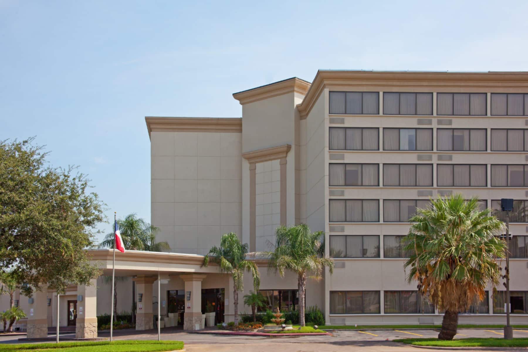 Exterior of Wyndham Houston Hobby Airport hotel in Houston, Texas