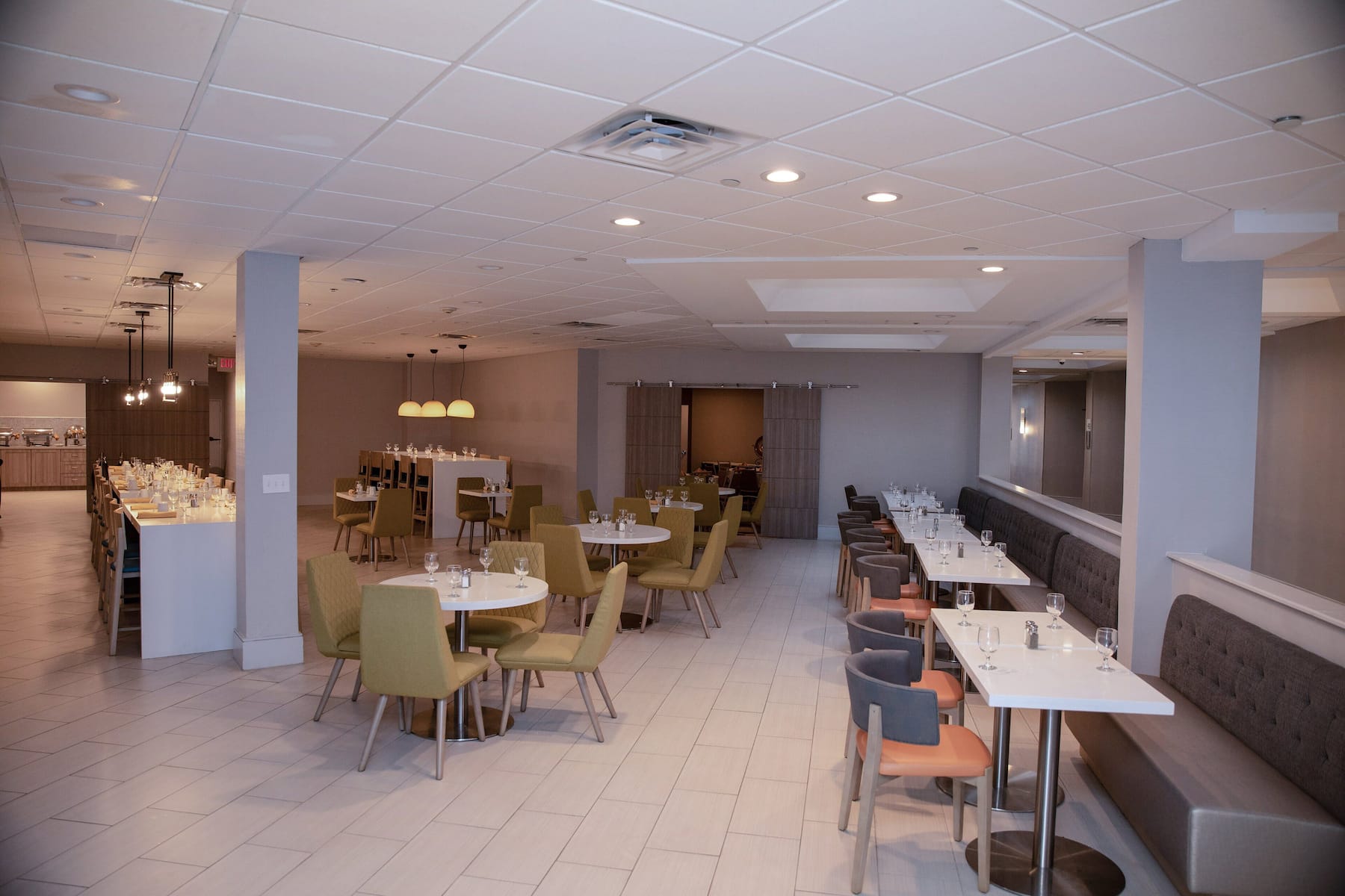 Wyndham Houston Hobby Airport restaurant in Houston, Texas
