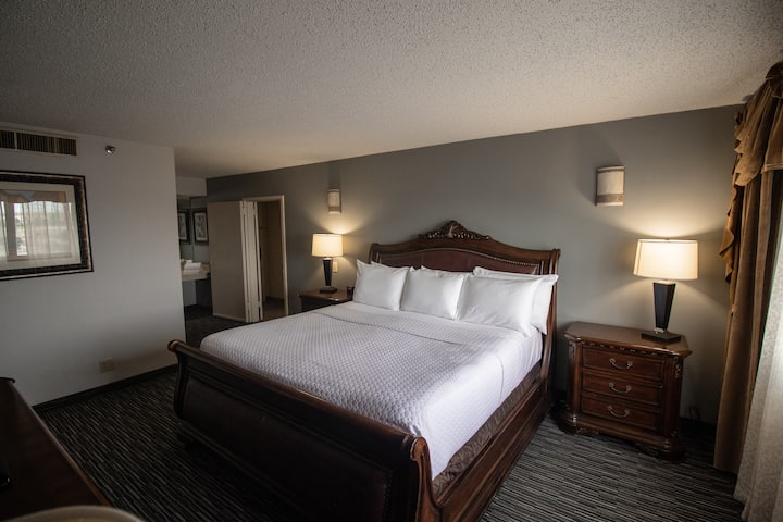 Guest room at the Wyndham Houston near NRG Park/Medical Center in Houston, Texas