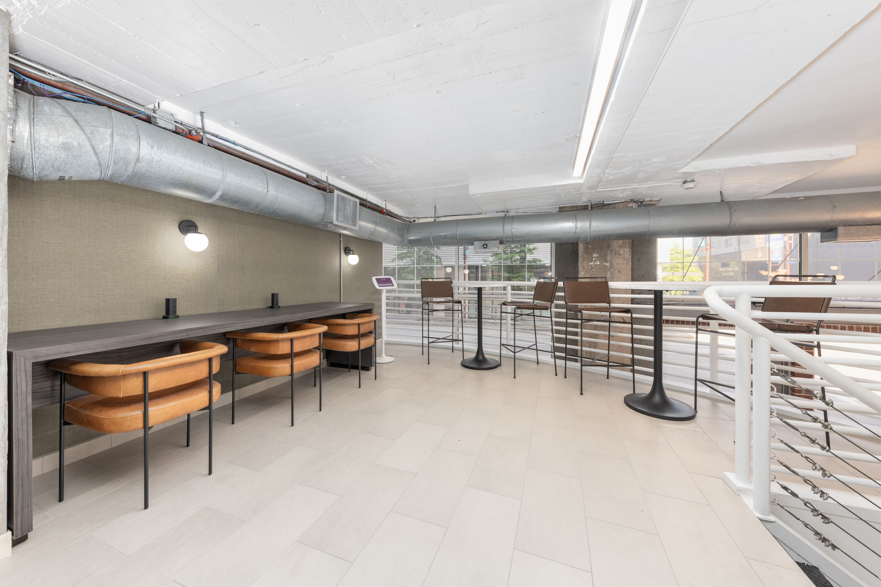 Reside Houston Downtown, a Wyndham Residence business center in Houston, Texas