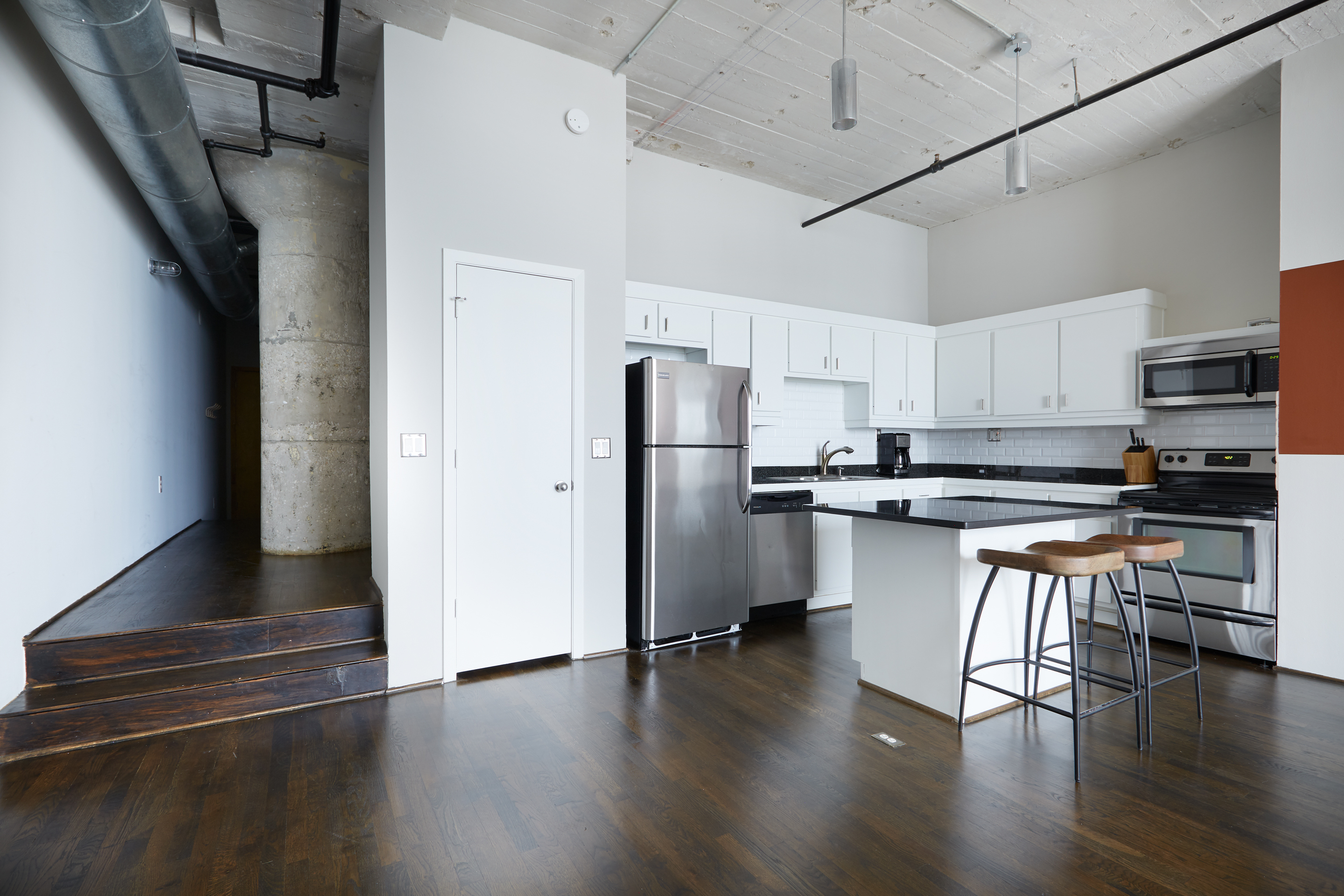 Reside Houston Downtown, a Wyndham Residence suite in Houston, Texas