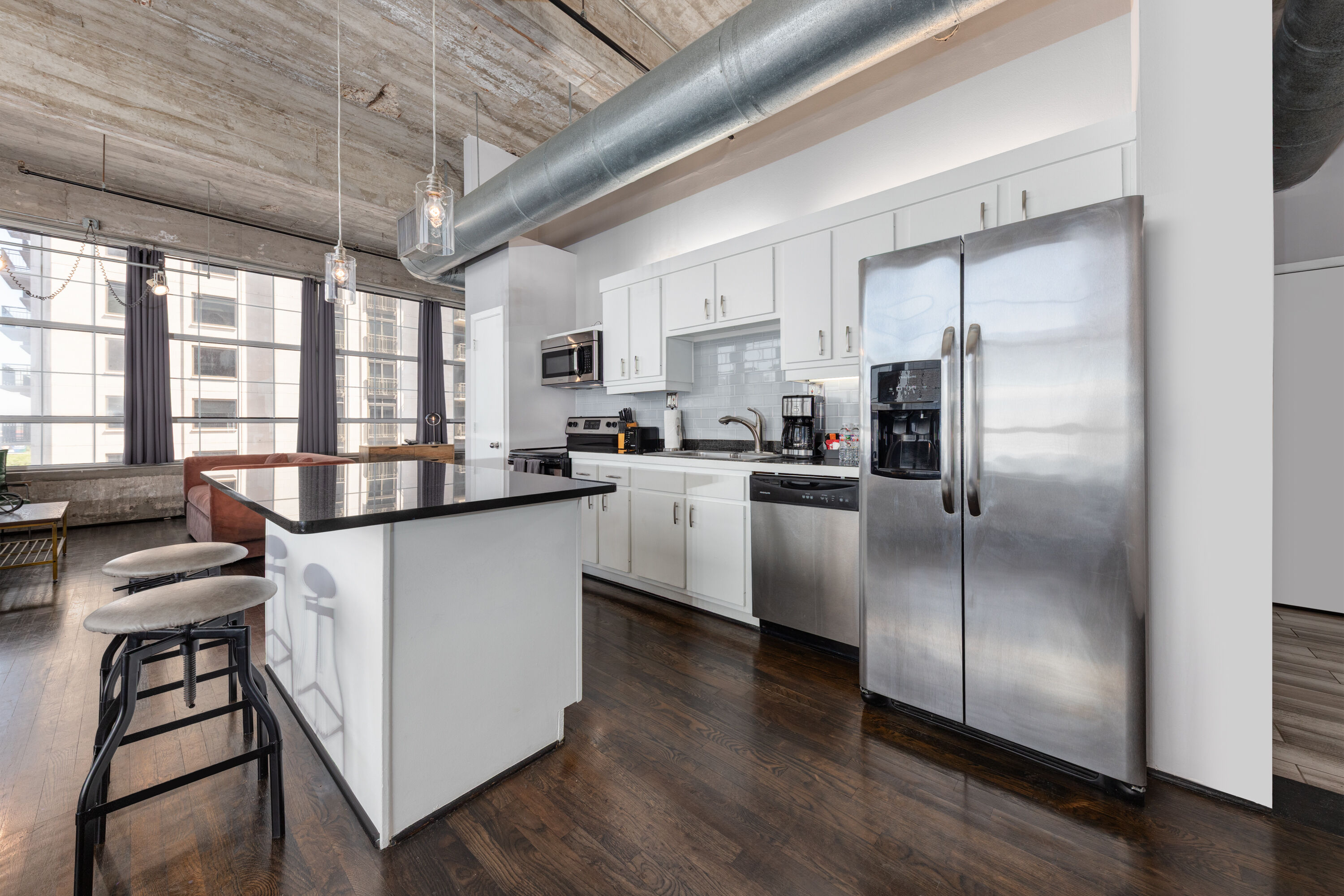 Reside Houston Downtown, a Wyndham Residence suite in Houston, Texas