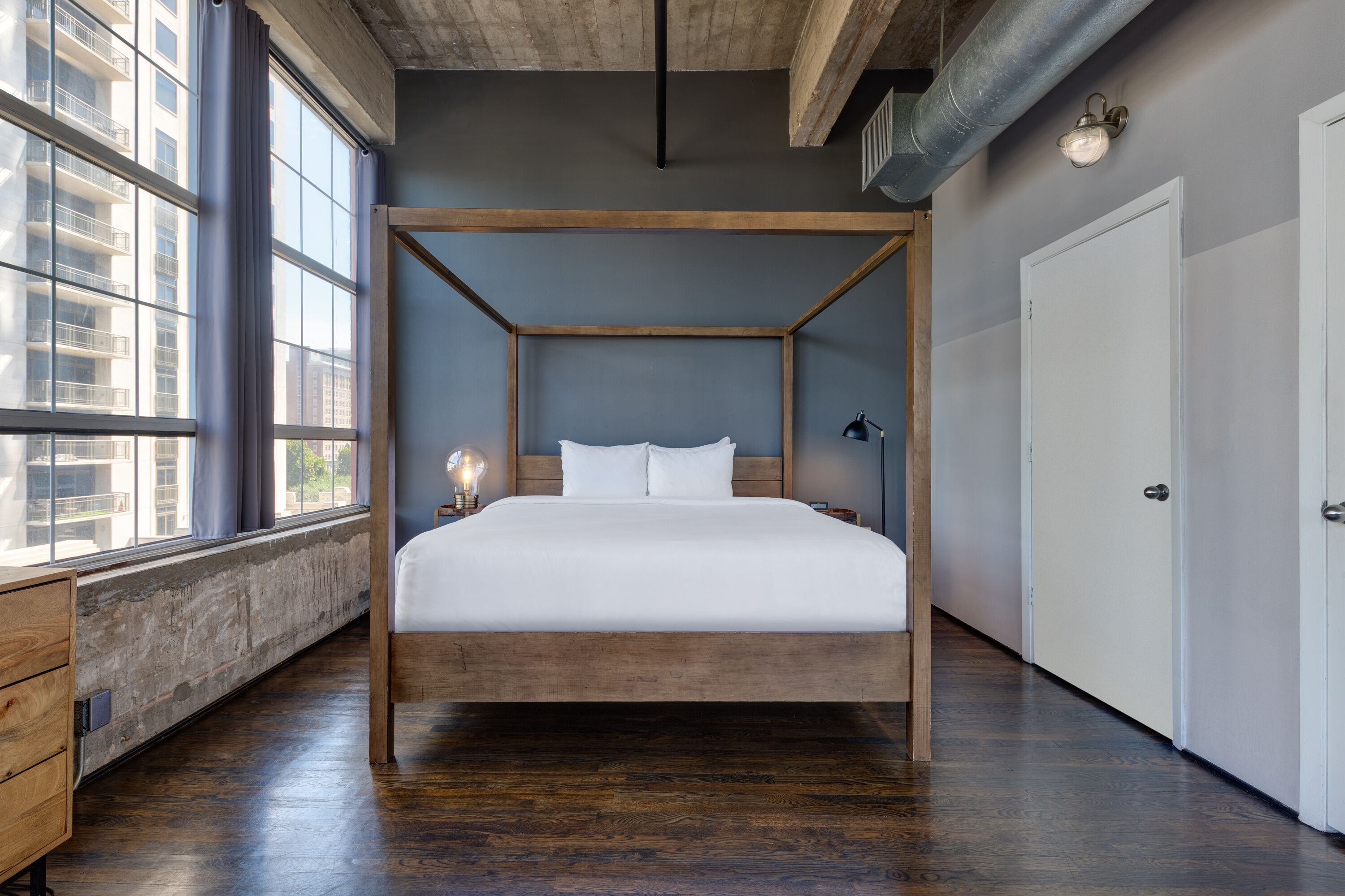 Reside Houston Downtown, a Wyndham Residence suite in Houston, Texas