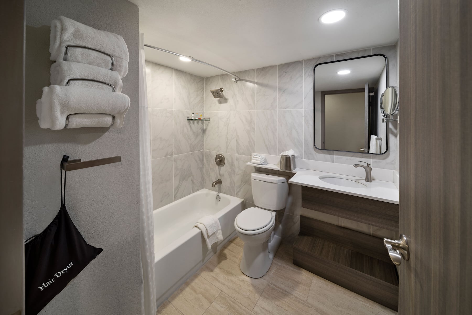 Guest room bath at the Wyndham DFW Airport in Irving, Texas