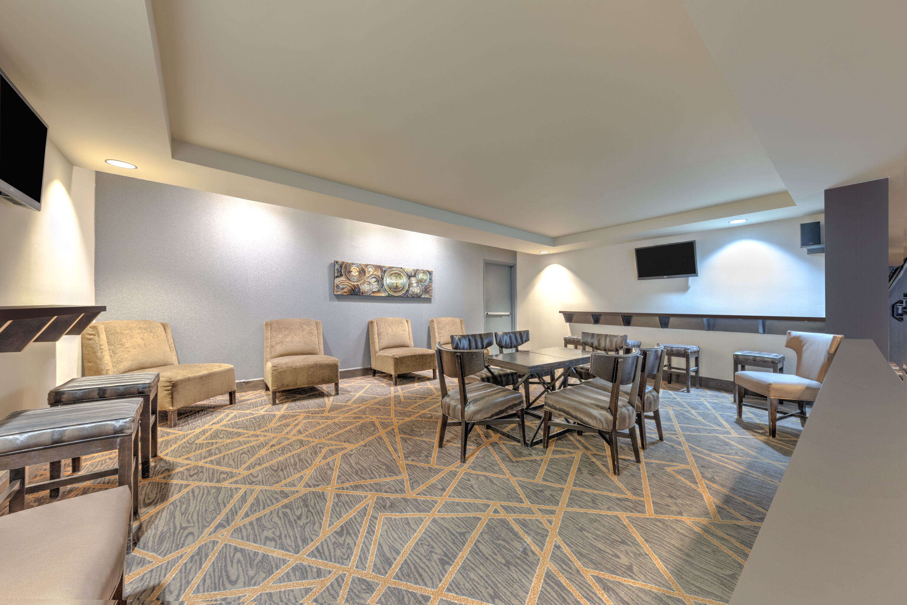 Bar at Wyndham Midland Downtown in Midland, Texas