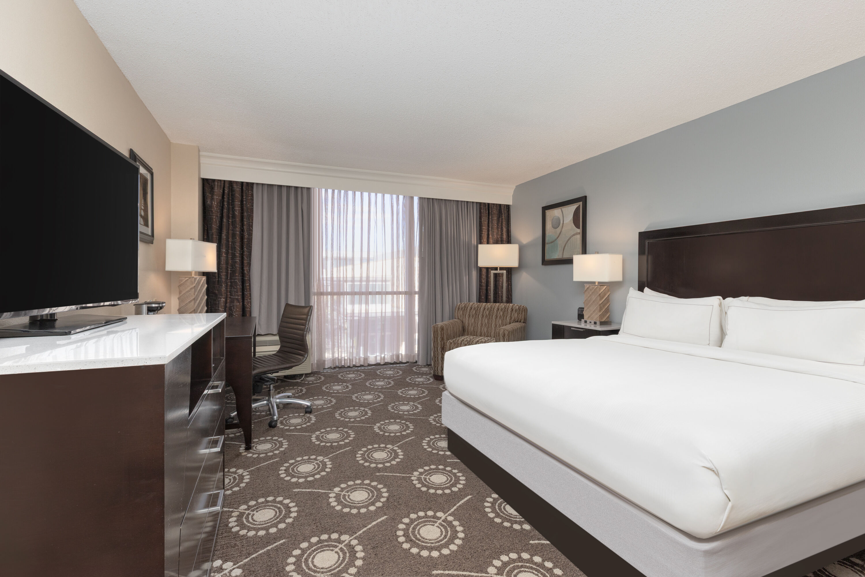 Guest room at the Wyndham Midland Downtown in Midland, Texas