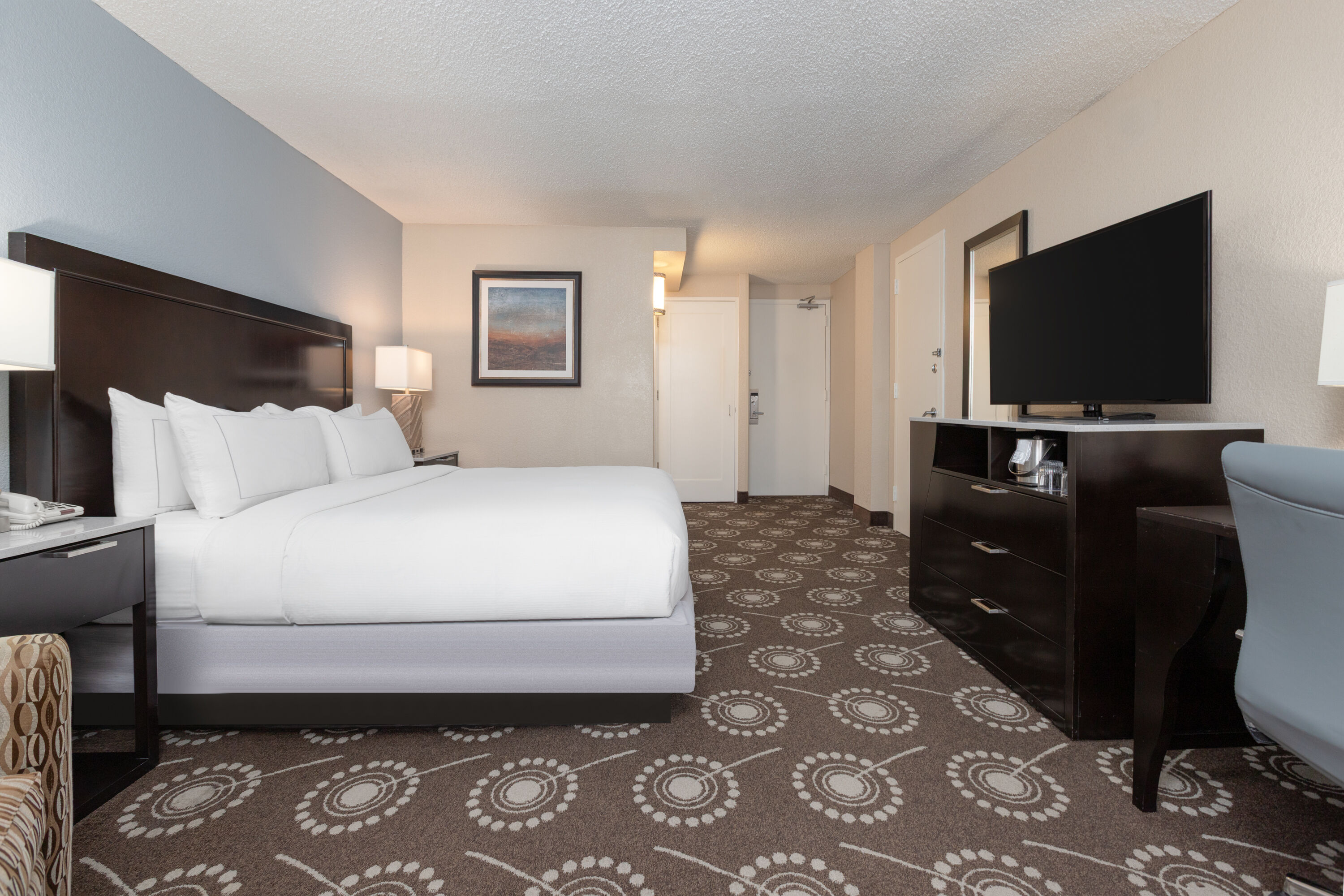 Guest room at the Wyndham Midland Downtown in Midland, Texas