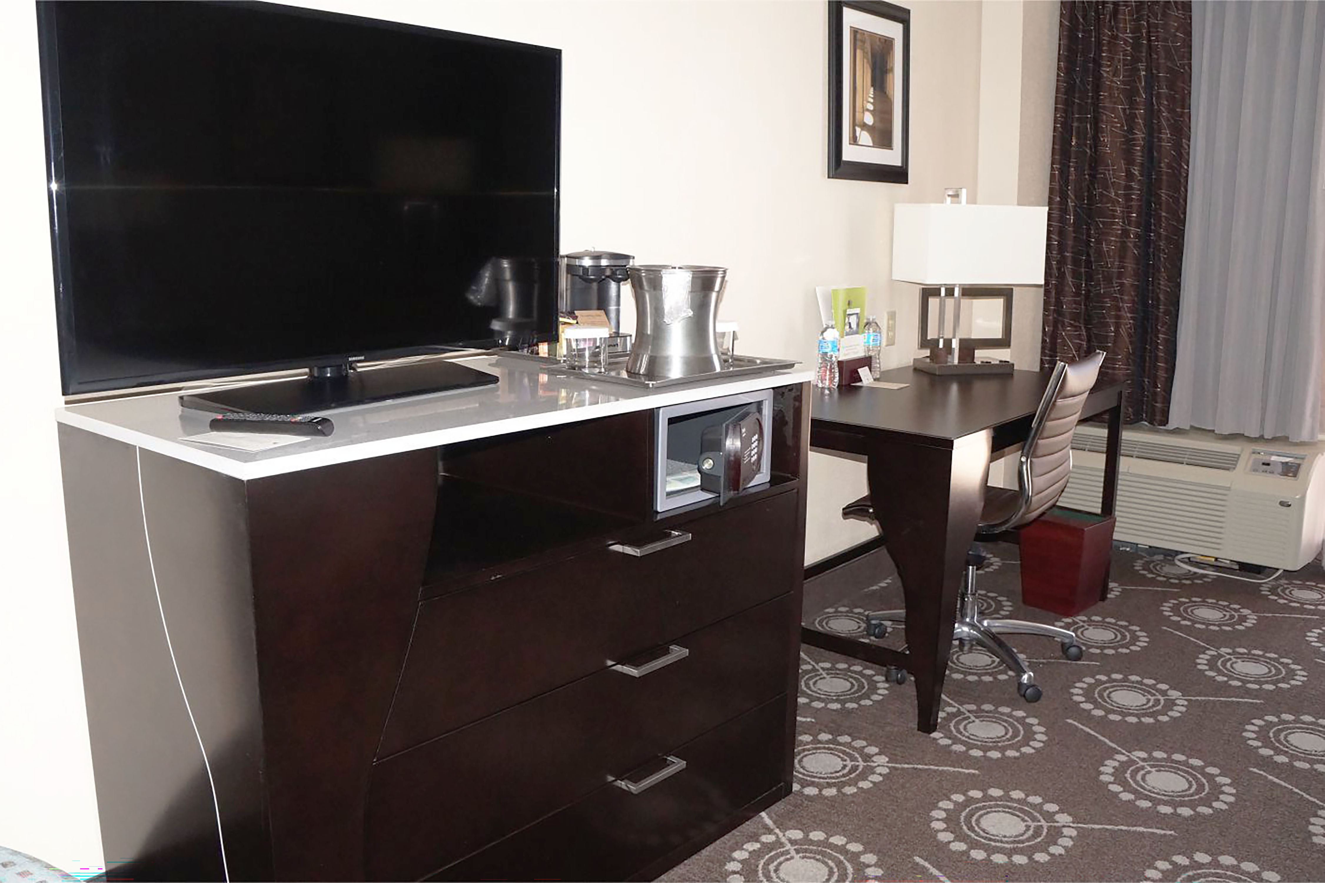 Guest room at the Wyndham Midland Downtown in Midland, Texas