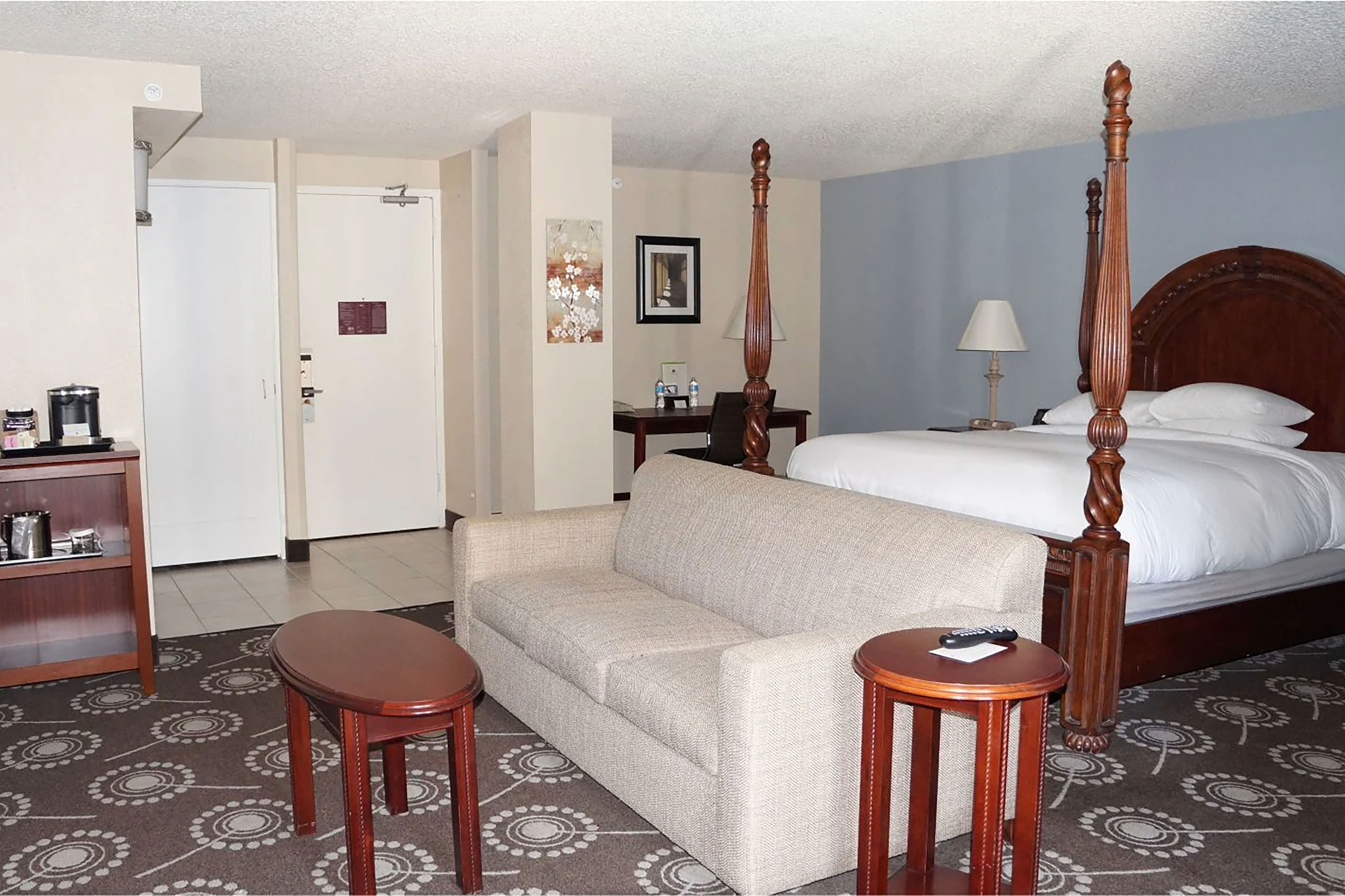 Guest room at the Wyndham Midland Downtown in Midland, Texas