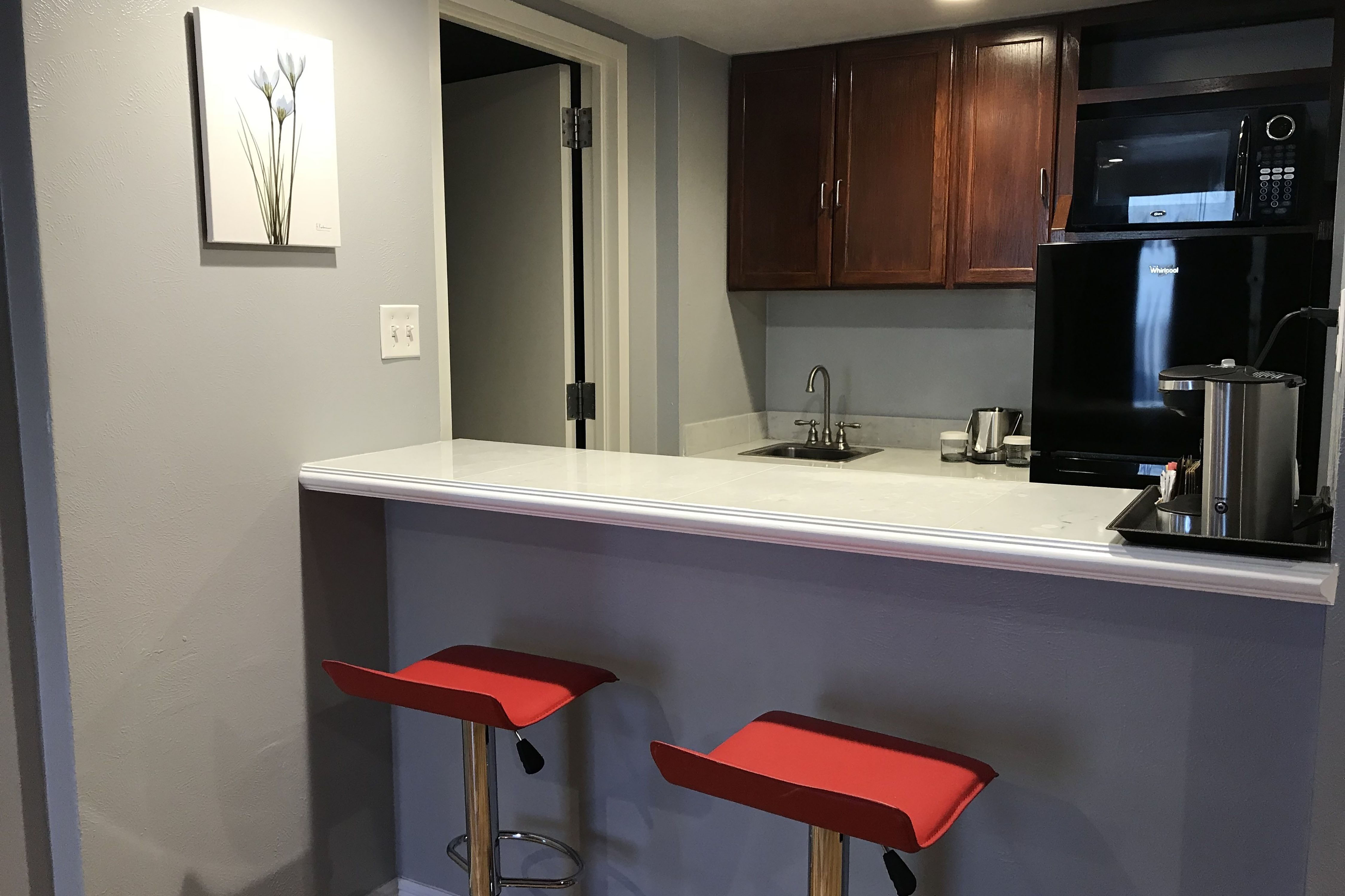 Guest room at the Wyndham Midland Downtown in Midland, Texas