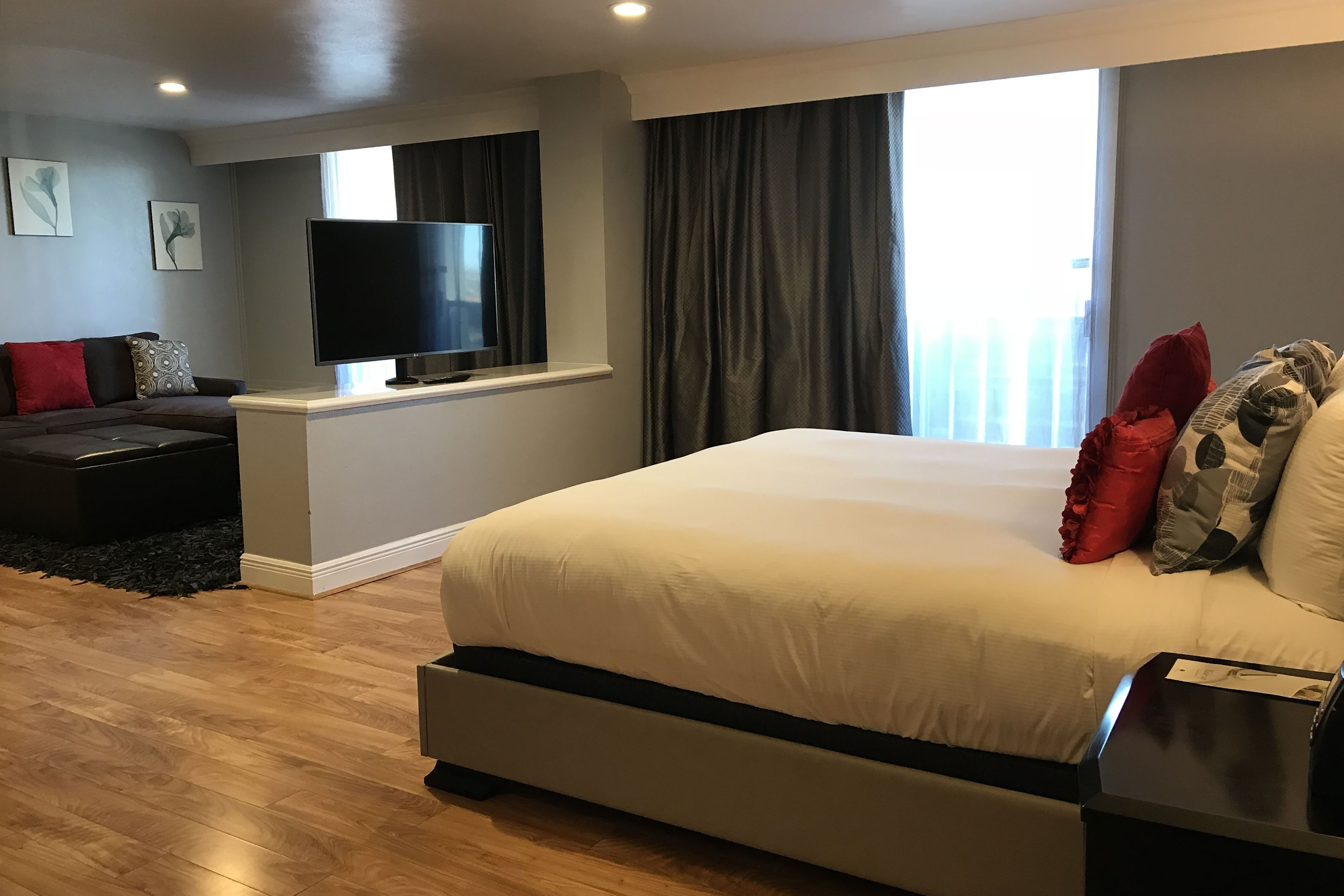 Guest room at the Wyndham Midland Downtown in Midland, Texas