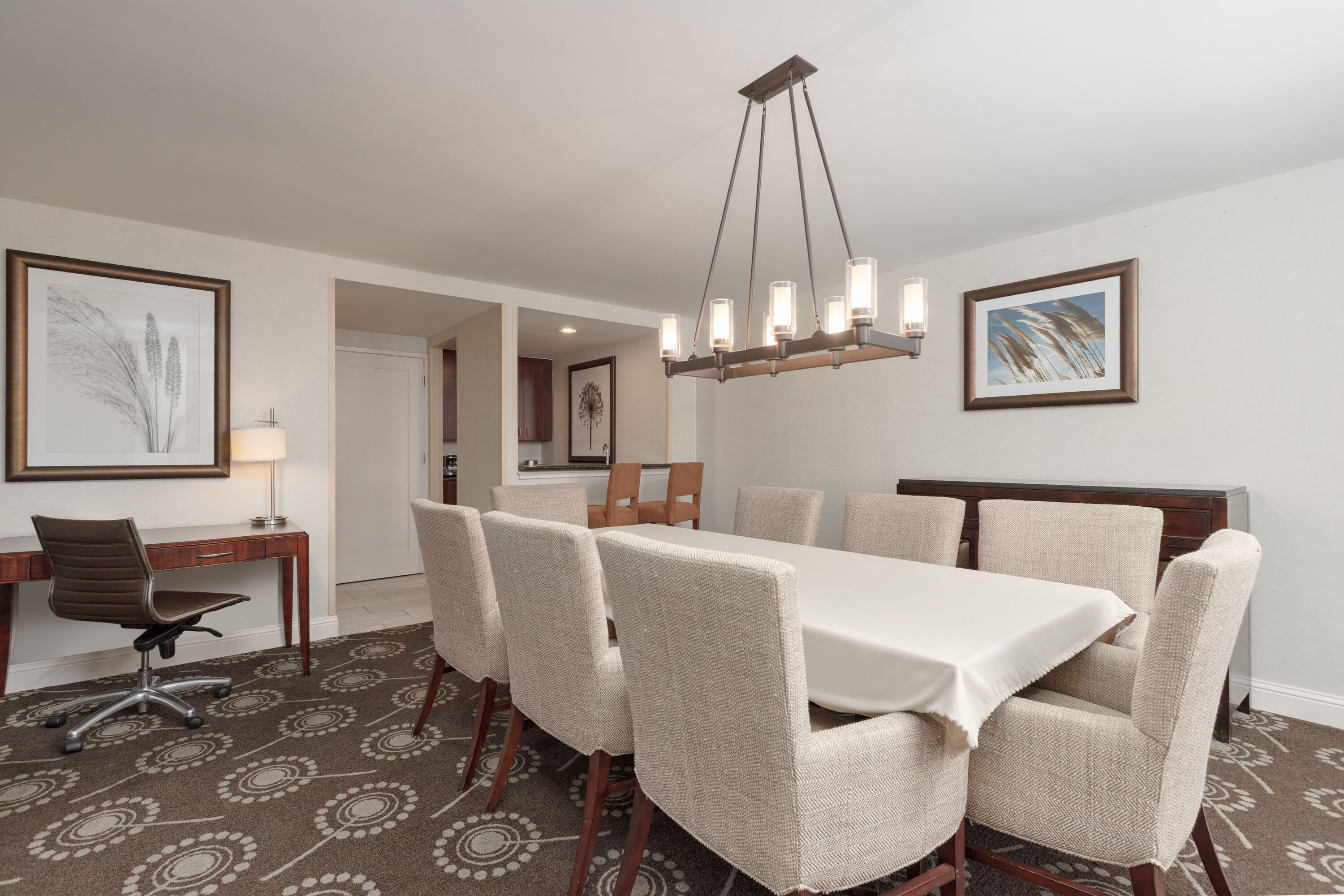 Wyndham Midland Downtown suite in Midland, Texas