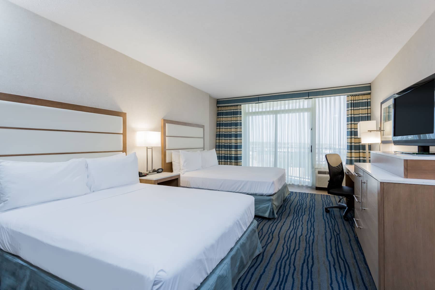 Guest room at the Wyndham Virginia Beach Oceanfront in Virginia Beach, Virginia