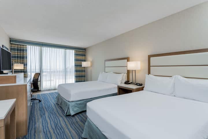 Guest room at the Wyndham Virginia Beach Oceanfront in Virginia Beach, Virginia