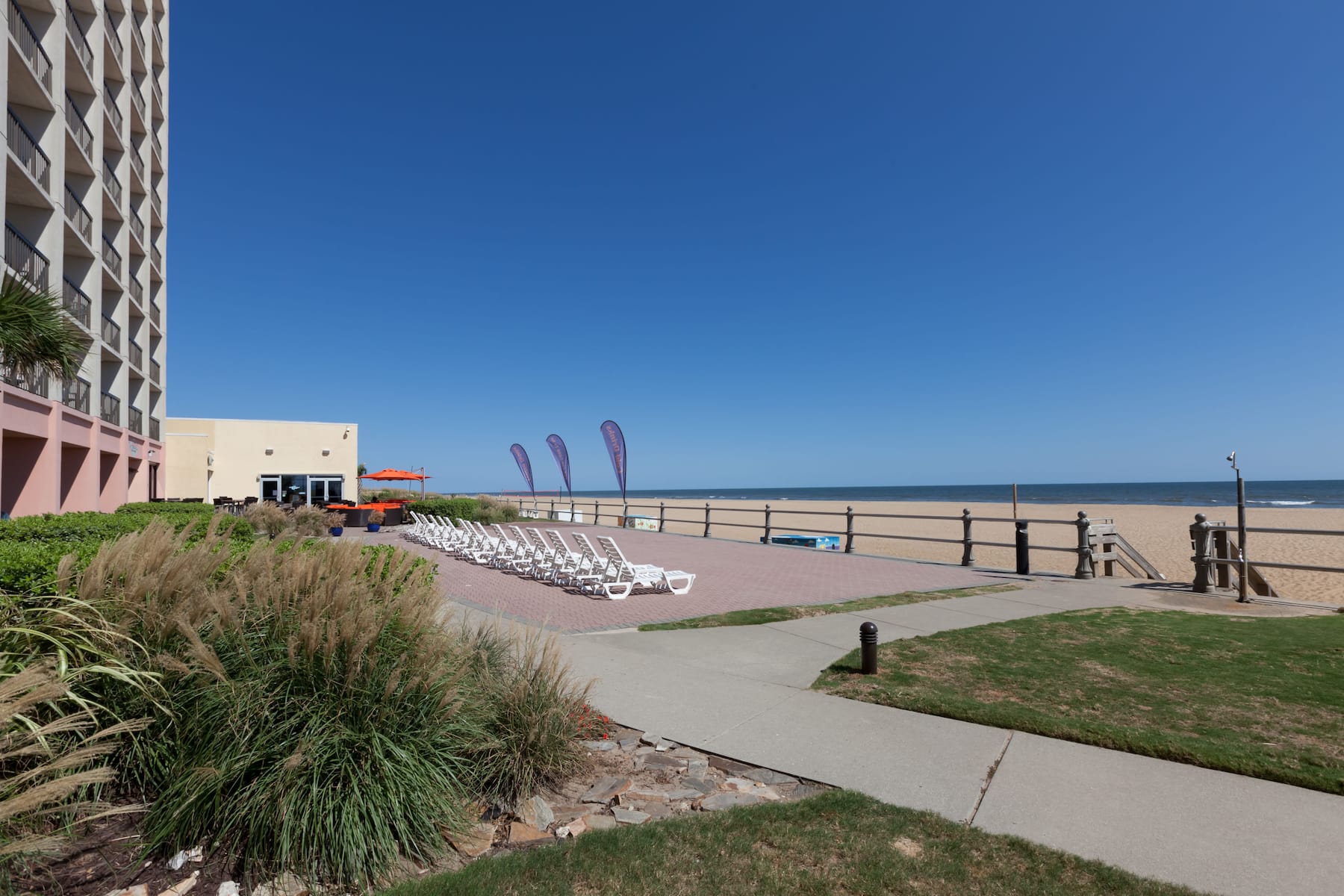 Scenic Image of Wyndham Virginia Beach Oceanfront hotel in Virginia Beach, Virginia