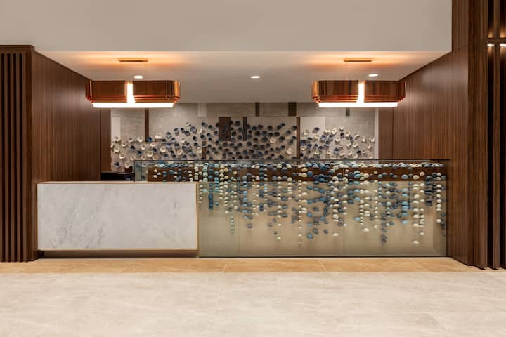 Wyndham Bukhara reception in Bukhara, Other than US/Canada