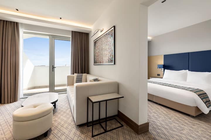 Wyndham Bukhara suite in Bukhara, Other than US/Canada