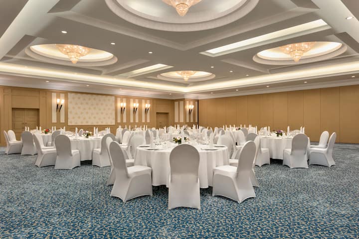 Meeting room at Wyndham Tashkent in Tashkent, Other than US/Canada