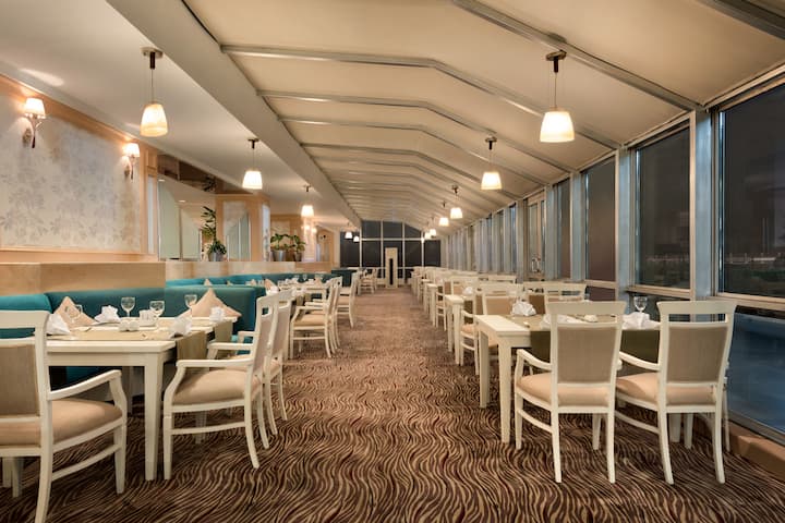 Wyndham Tashkent restaurant in Tashkent, Other than US/Canada