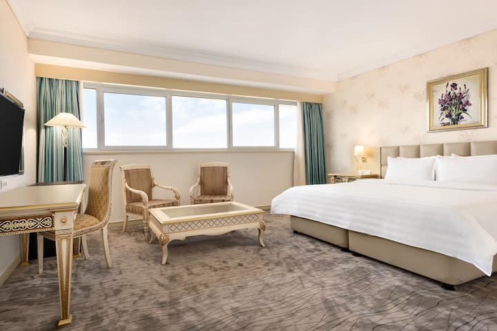 Wyndham Tashkent suite in Tashkent, Other than US/Canada