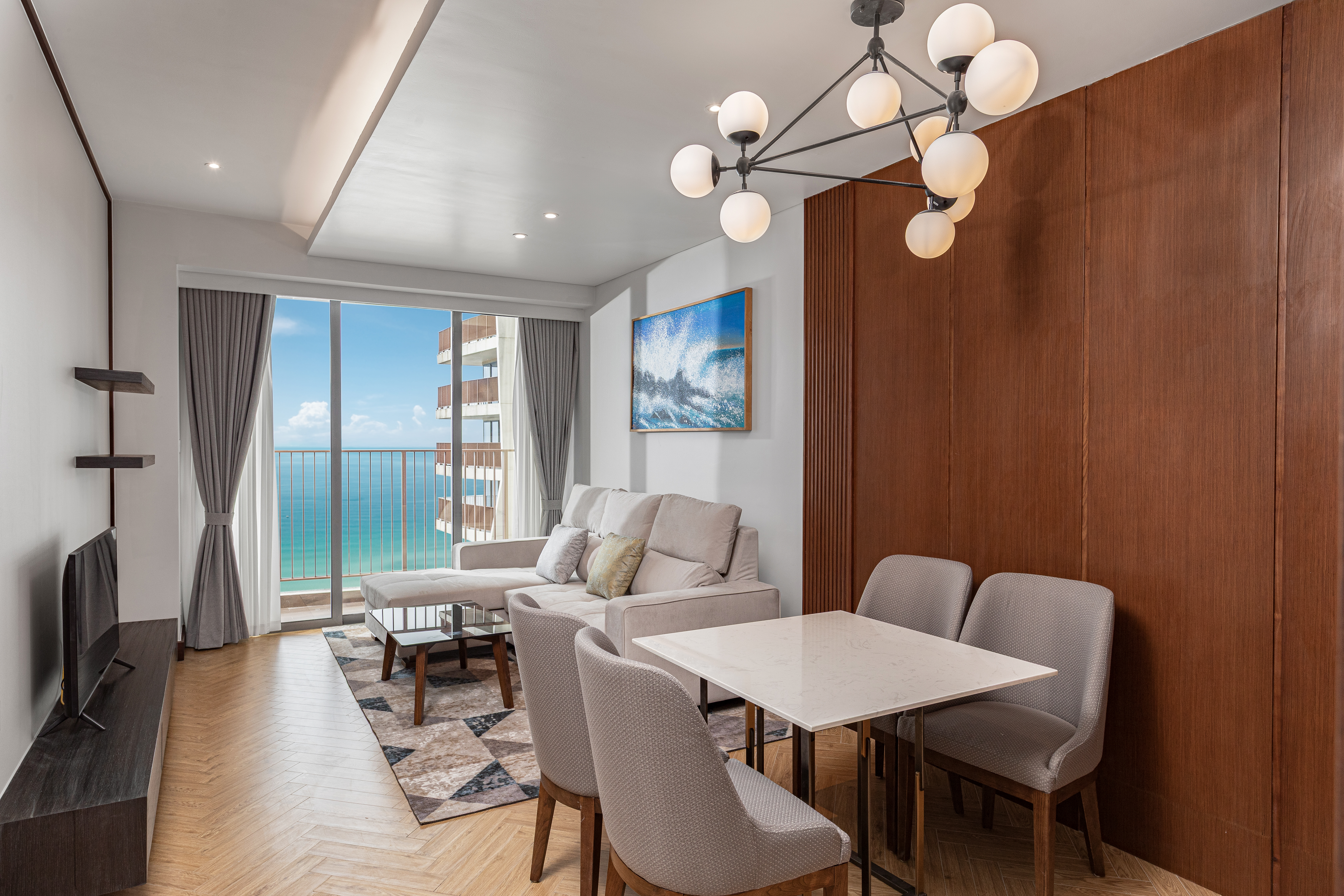 Guest room at the Wyndham Soleil Danang in Danang, Other than US/Canada