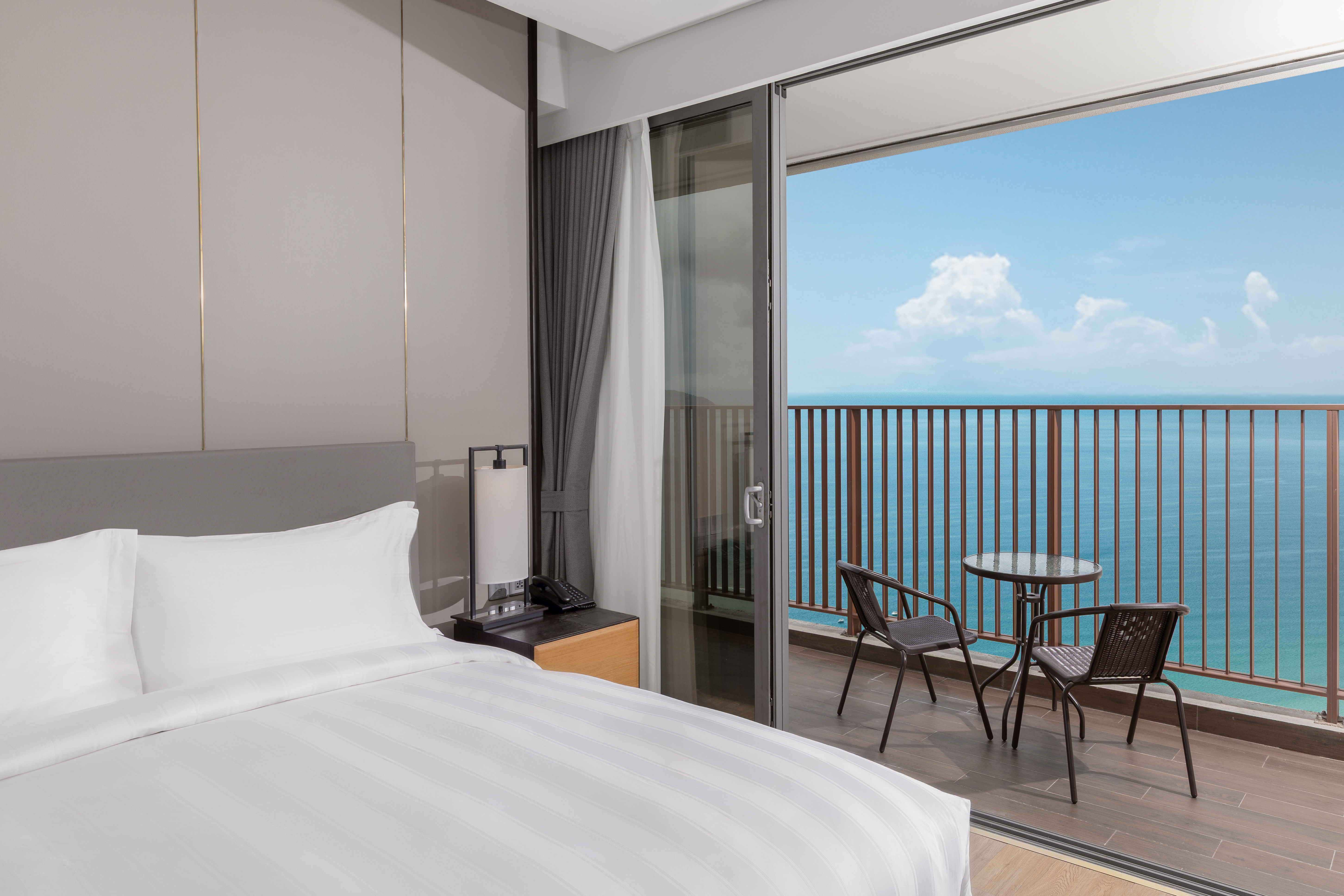 Guest room at the Wyndham Soleil Danang in Danang, Other than US/Canada