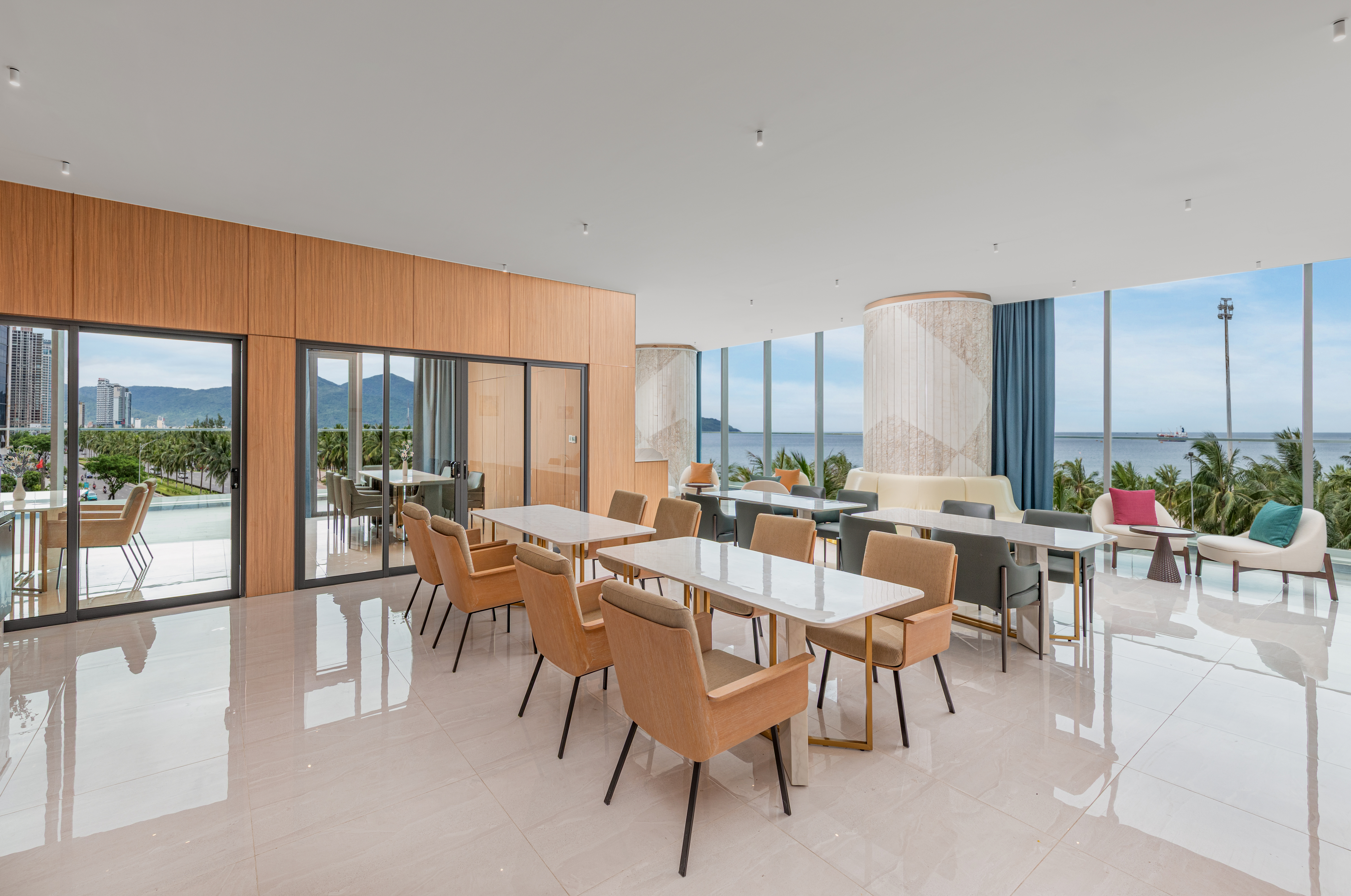 Meeting room at Wyndham Soleil Danang in Danang, Other than US/Canada