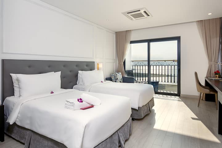 Guest room at the Wyndham Danang Golden Bay in Danang, Other than US/Canada