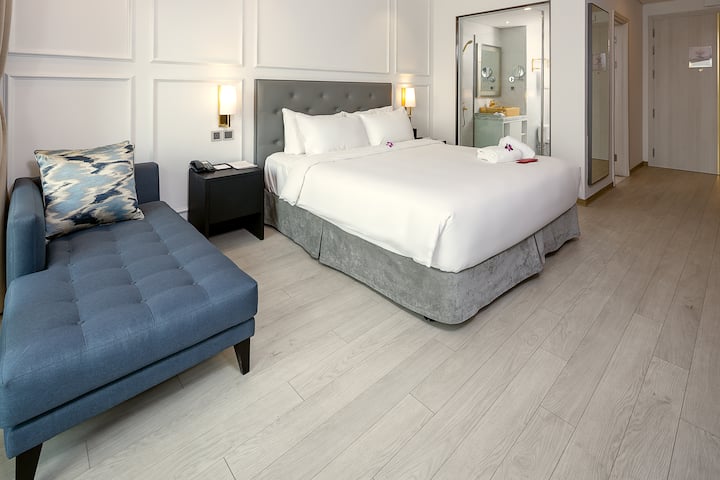 Guest room at the Wyndham Danang Golden Bay in Danang, Other than US/Canada