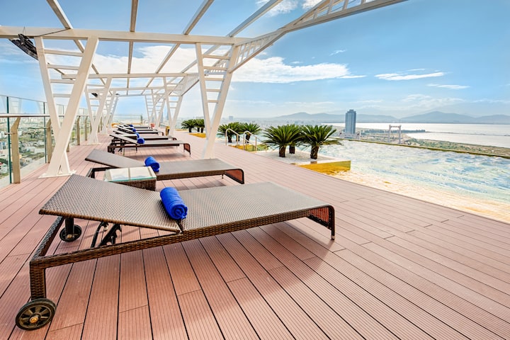 Pool at the Wyndham Danang Golden Bay in Danang, Other than US/Canada