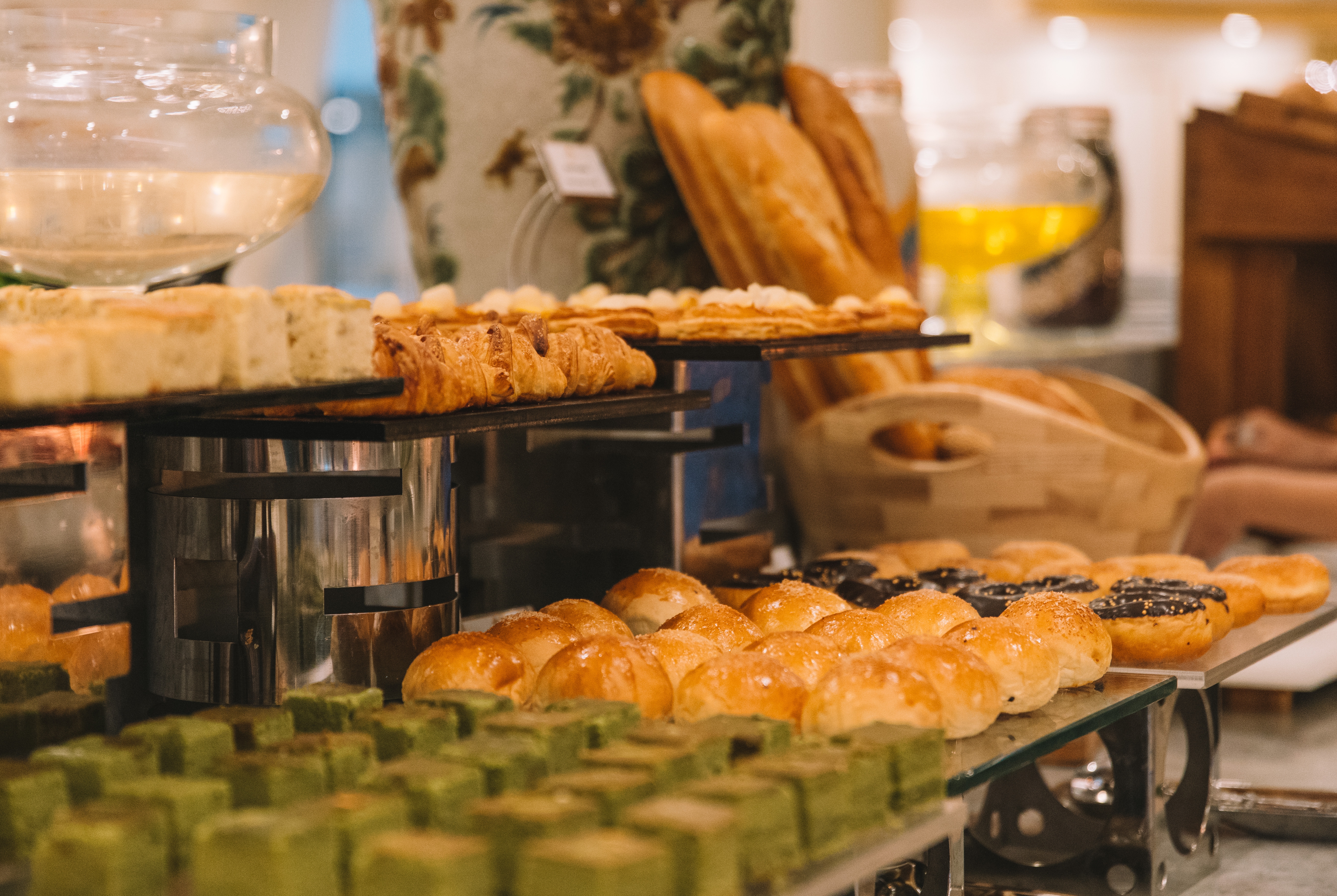 Wyndham Danang Golden Bay restaurant in Danang, Other than US/Canada