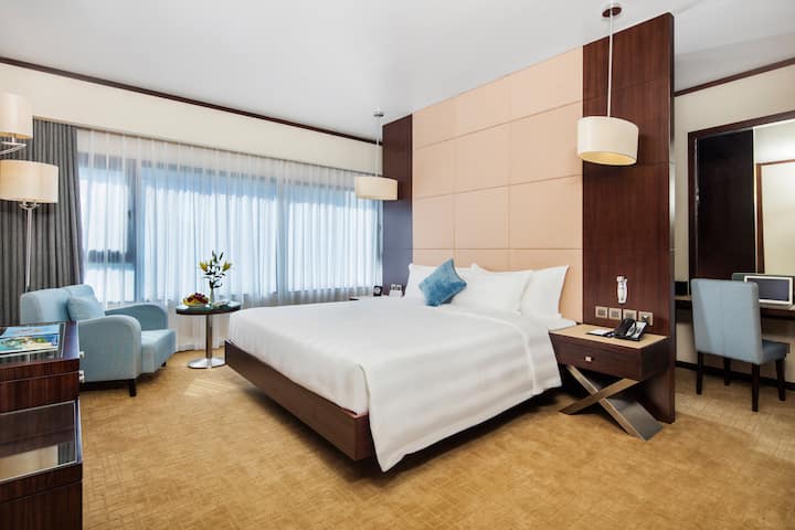 Guest room at the Wyndham Legend Halong Hotel in Halong, Other than US/Canada